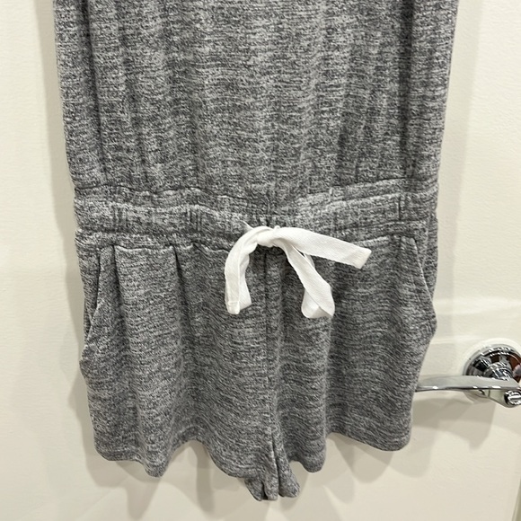 Wilfred Free Romper - Picture 2 of 5